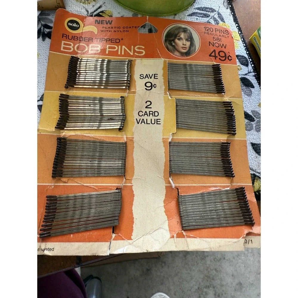 Solo Rubber Tipped Bob Pins Plastic Coated With Nylon 120 Pc Vintage 1970